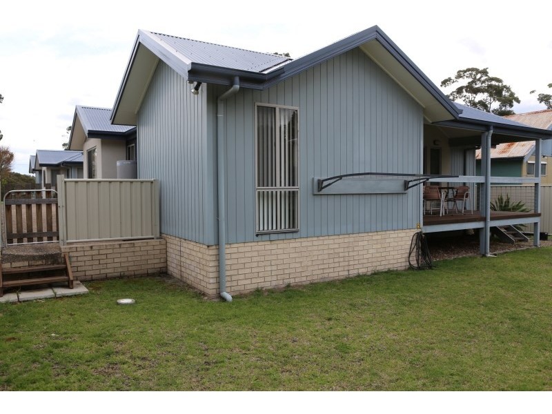 3B Riverside Drive, Narooma NSW 2546