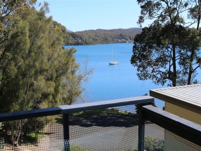 21 The Loop, Narooma NSW 2546