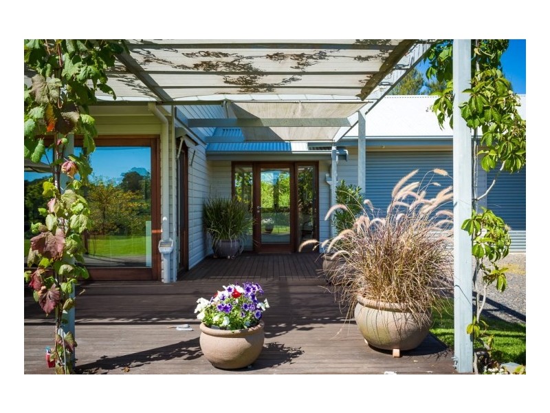 105 Lilyvale Place, Narooma NSW 2546