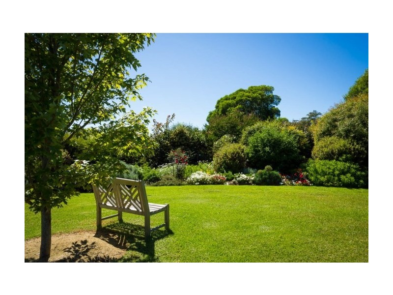 105 Lilyvale Place, Narooma NSW 2546