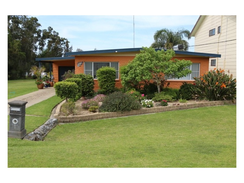 37 Myuna Street, Dalmeny NSW 2546