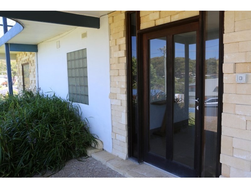 100 Cresswick Parade, Dalmeny NSW 2546