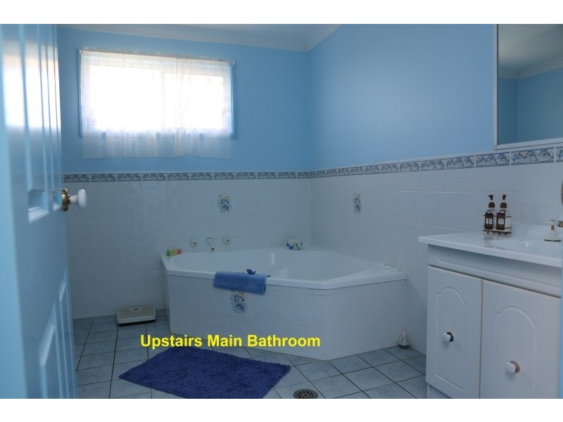 5 Pacific Avenue, Kianga NSW 2546