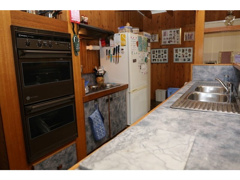 17 Lakeside Drive, Kianga NSW 2546