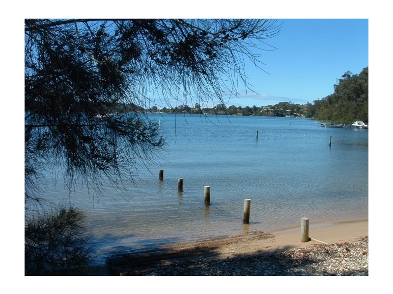 80 Old Highway, Narooma NSW 2546