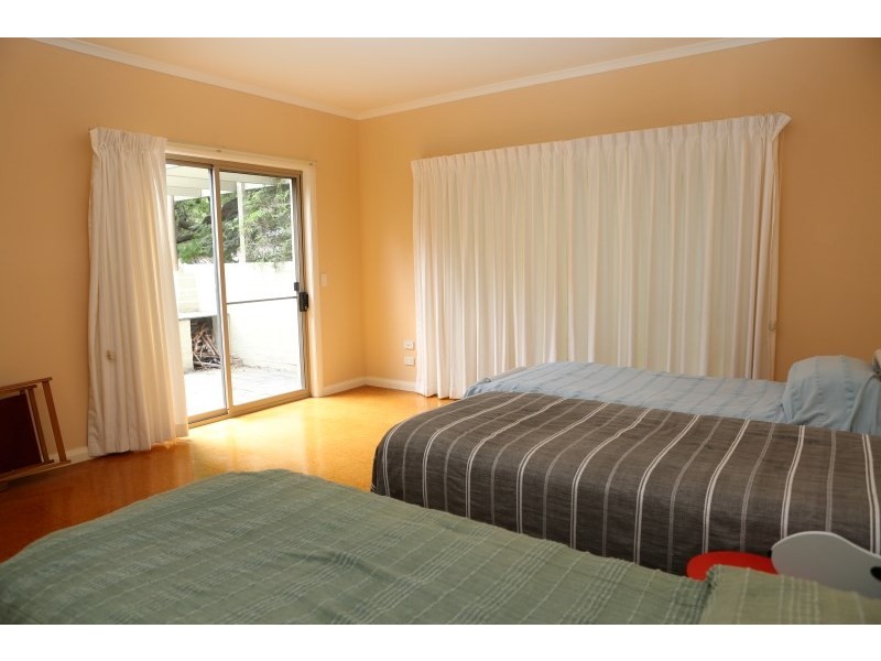 80 Old Highway, Narooma NSW 2546