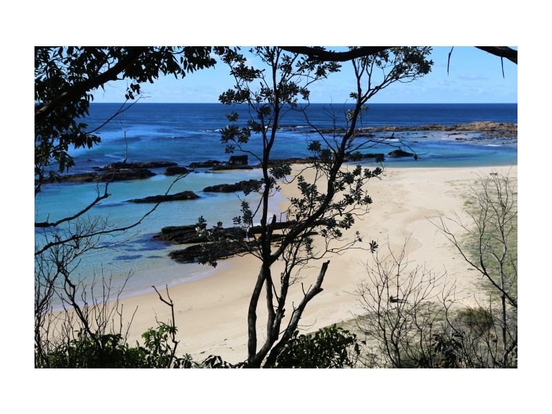 202 Mystery Bay Road, Mystery Bay NSW 2546