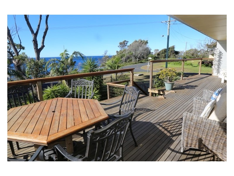 202 Mystery Bay Road, Mystery Bay NSW 2546