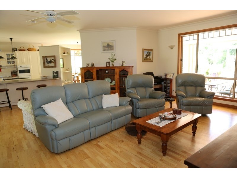 360 Old Highway, Narooma NSW 2546