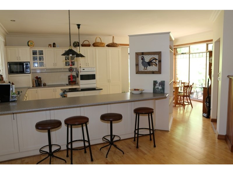 360 Old Highway, Narooma NSW 2546