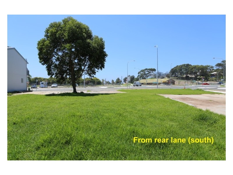 82 Princes Highway, Narooma NSW 2546