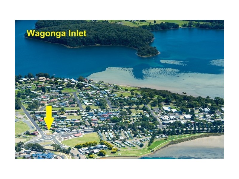 82 Princes Highway, Narooma NSW 2546