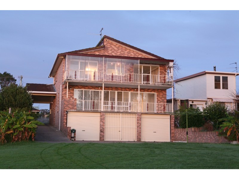 15 Myuna Street, Dalmeny NSW 2546