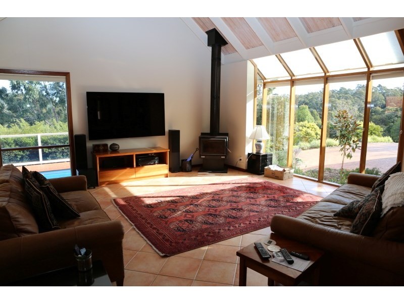 343 Old Highway, Narooma NSW 2546