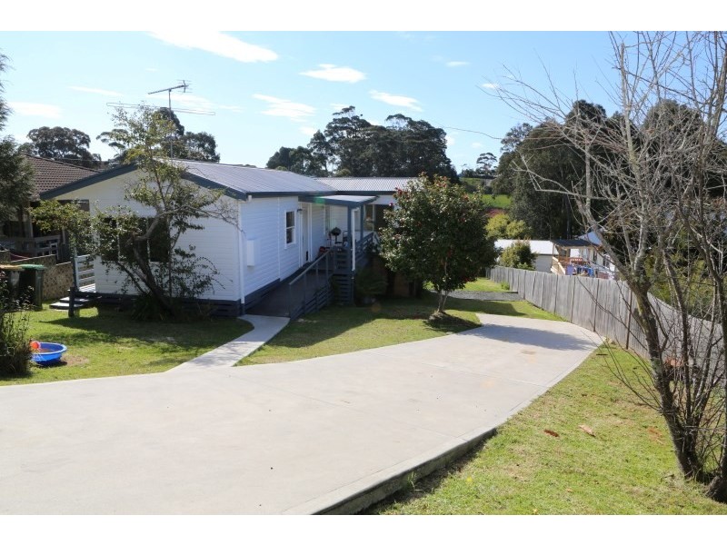5 Isabel Street, Narooma NSW 2546