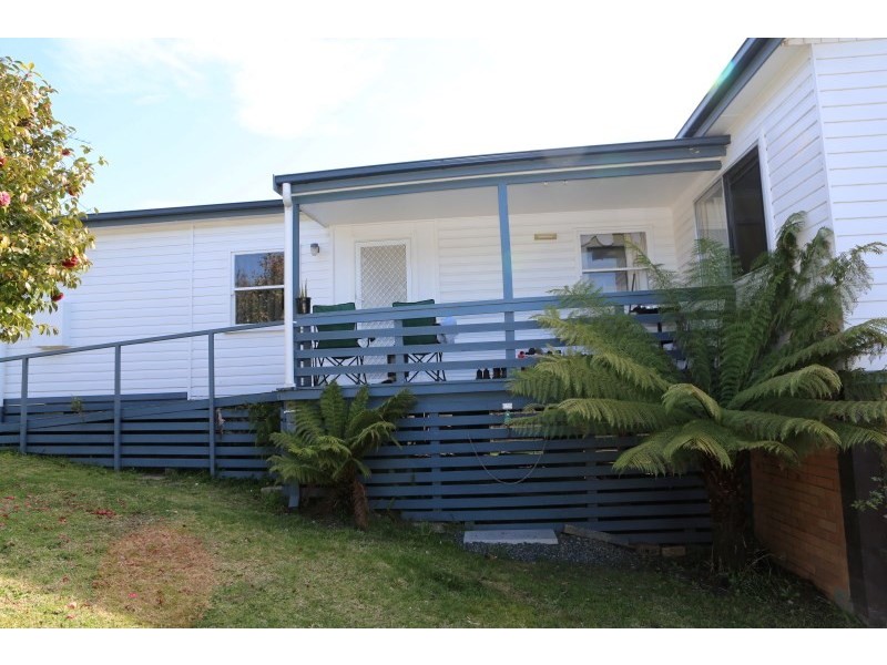 5 Isabel Street, Narooma NSW 2546
