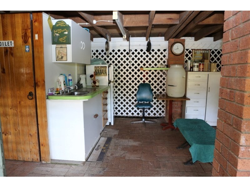 33 Fishermans Crescent, North Narooma NSW 2546