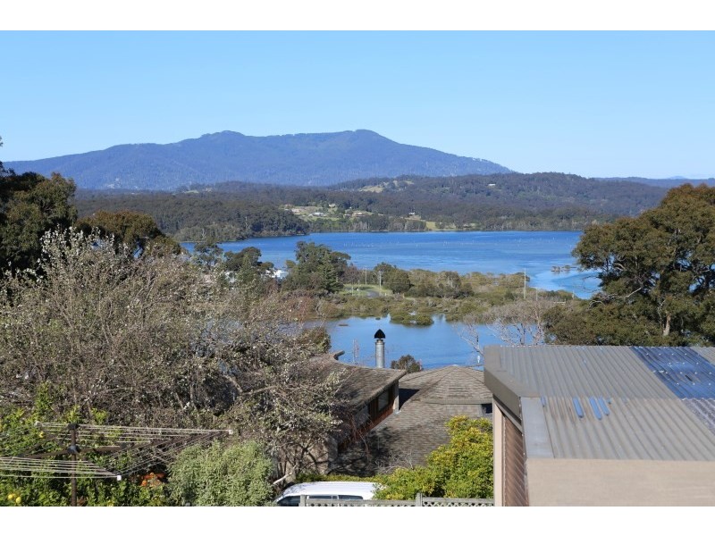 71 Eastaway Avenue, North Narooma NSW 2546