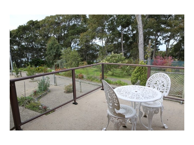 71 Eastaway Avenue, North Narooma NSW 2546