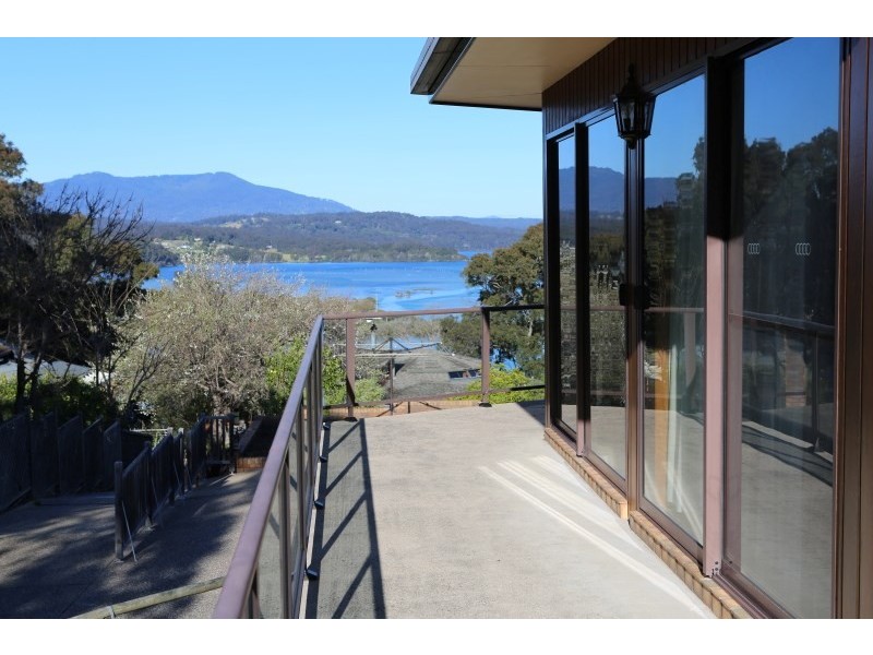 71 Eastaway Avenue, North Narooma NSW 2546