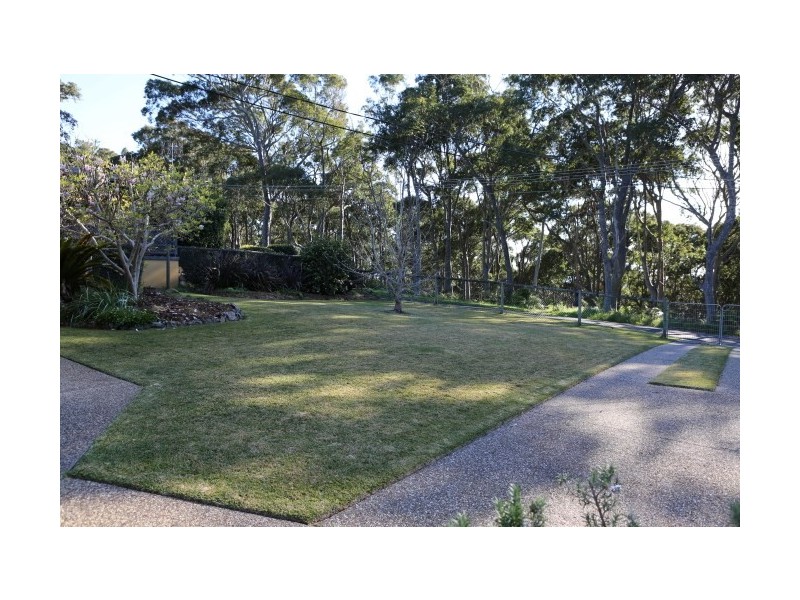 71 Eastaway Avenue, North Narooma NSW 2546