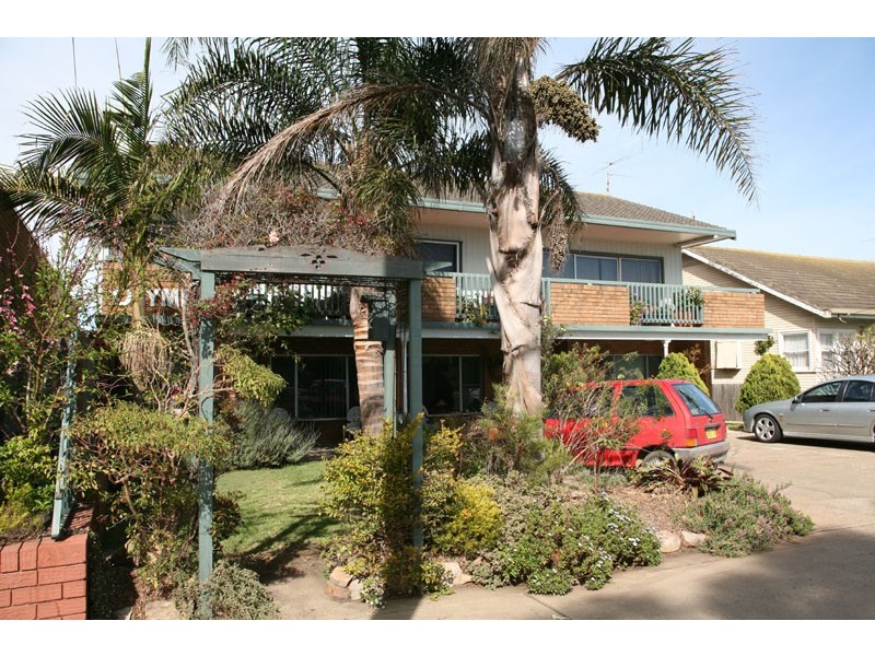 76 Princes Highway, Narooma NSW 2546