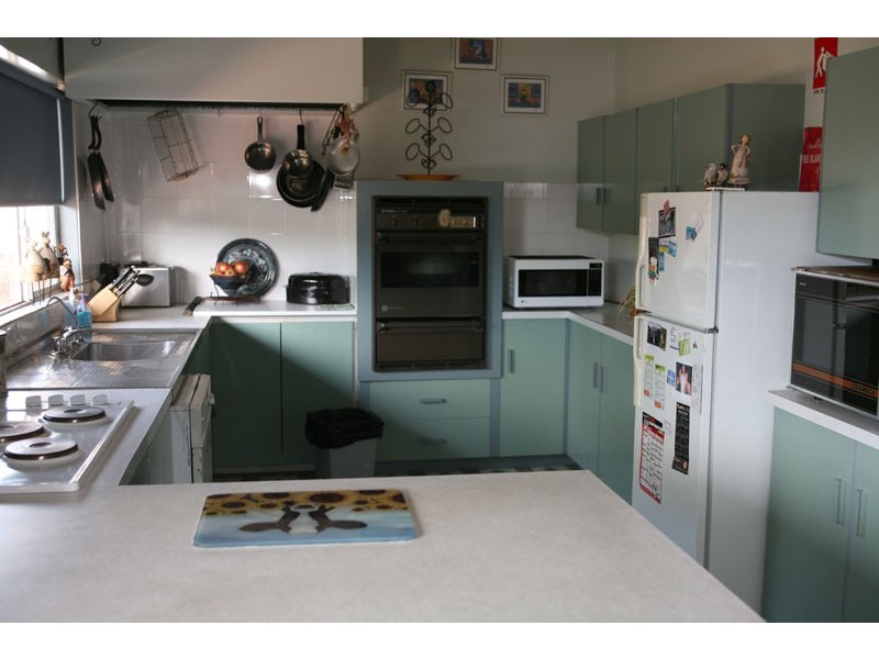 76 Princes Highway, Narooma NSW 2546