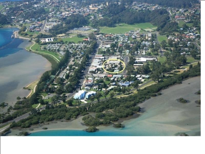 17 Graham Street, Narooma NSW 2546