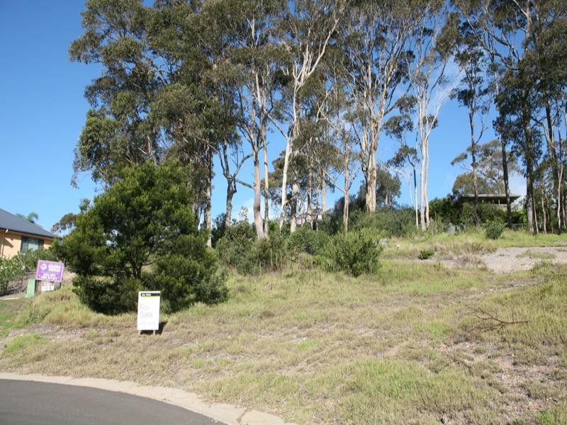 17 Creighton Parade, North Narooma NSW 2546