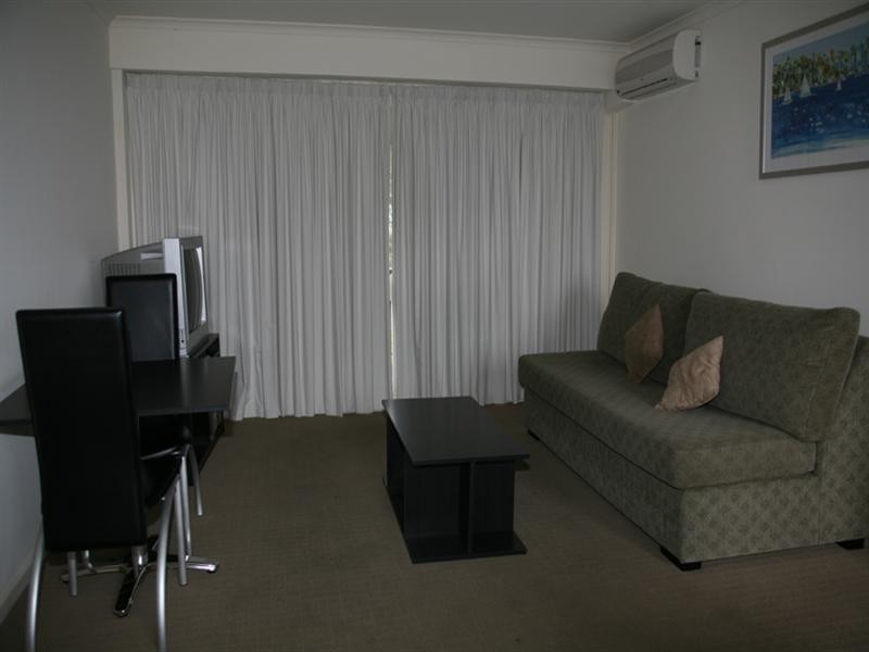 27/1 Marine Drive, Narooma NSW 2546