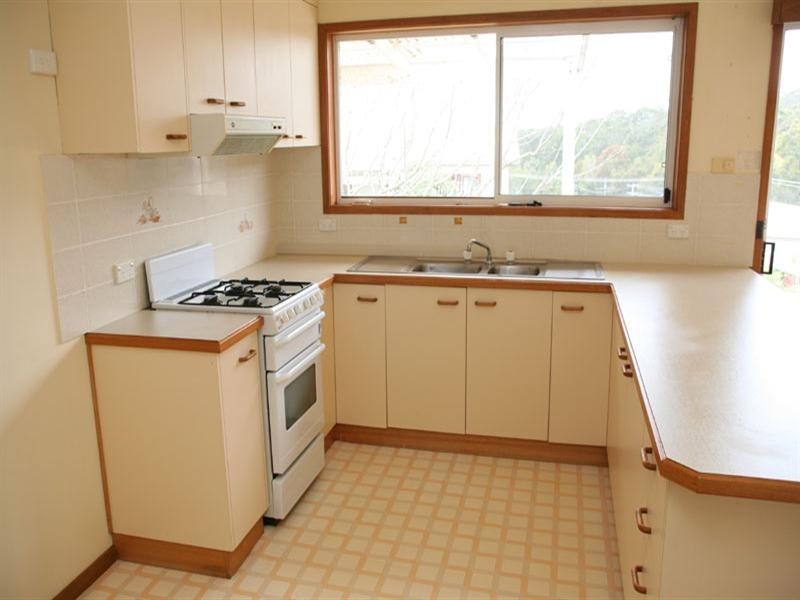 2/17 Collins Crescent, Narooma NSW 2546