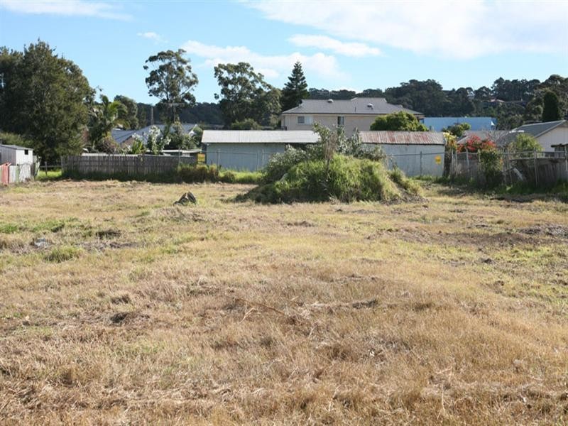 Cnr Princes Hwy & Burrawang Street, Narooma NSW 2546