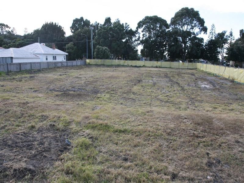 Cnr Princes Hwy & Burrawang Street, Narooma NSW 2546