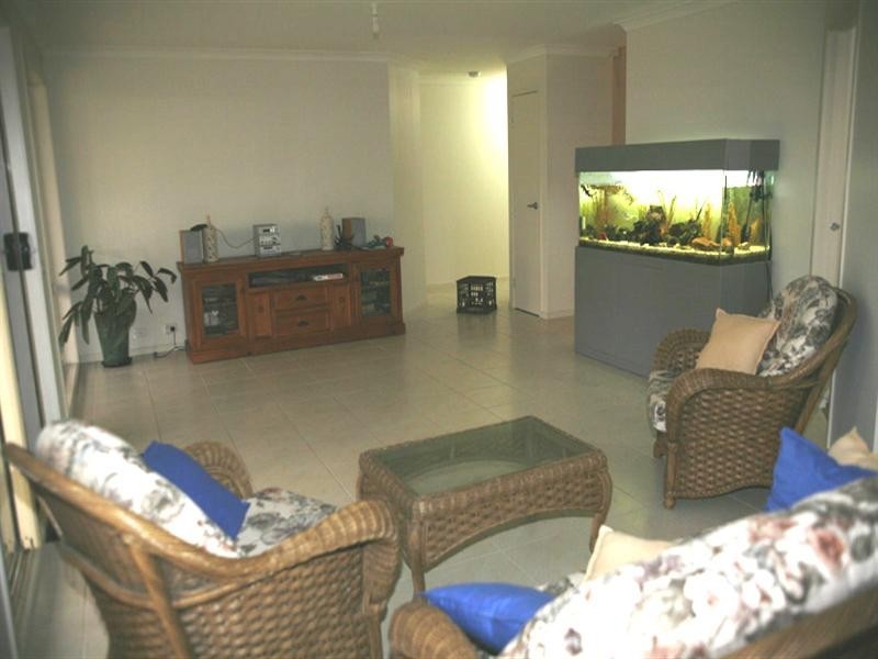 63 Eastaway Avenue, North Narooma NSW 2546