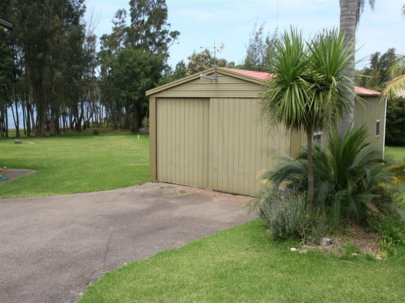 43 Myuna Street, Dalmeny NSW 2546