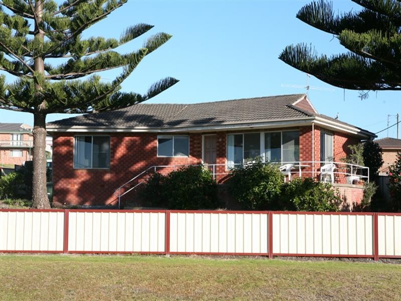 41 Dalmeny Drive, Kianga NSW 2546