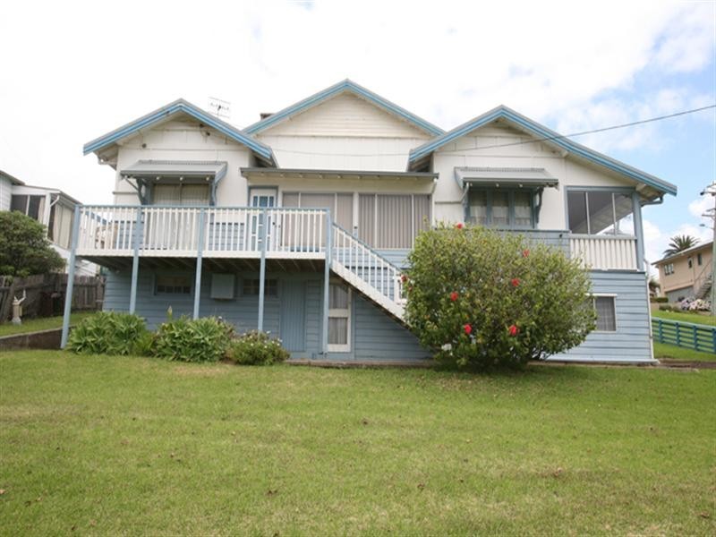 5 Noorooma Crescent, Narooma NSW 2546