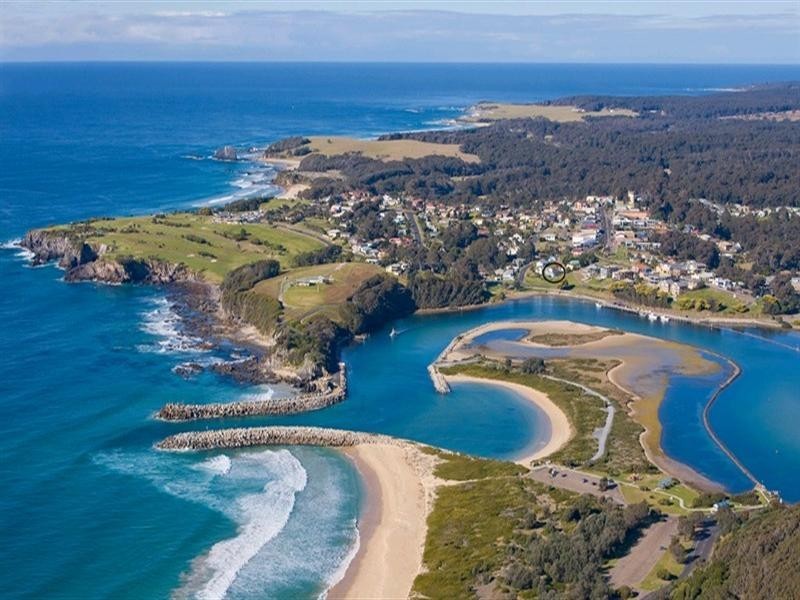 5 Noorooma Crescent, Narooma NSW 2546