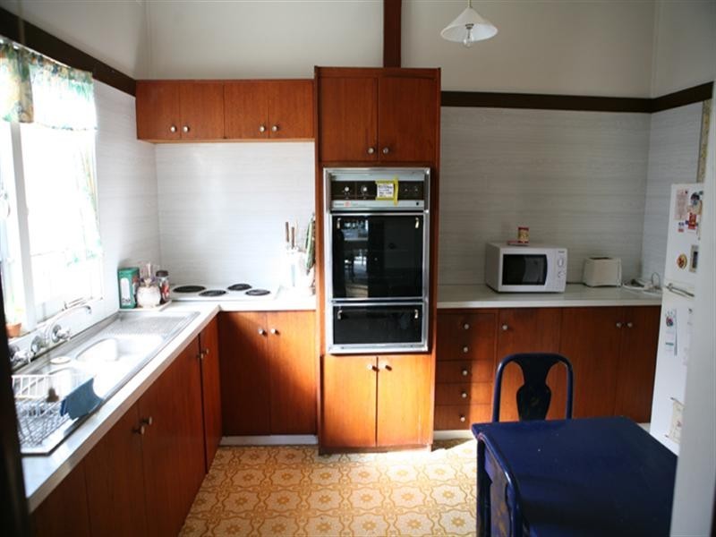 5 Noorooma Crescent, Narooma NSW 2546