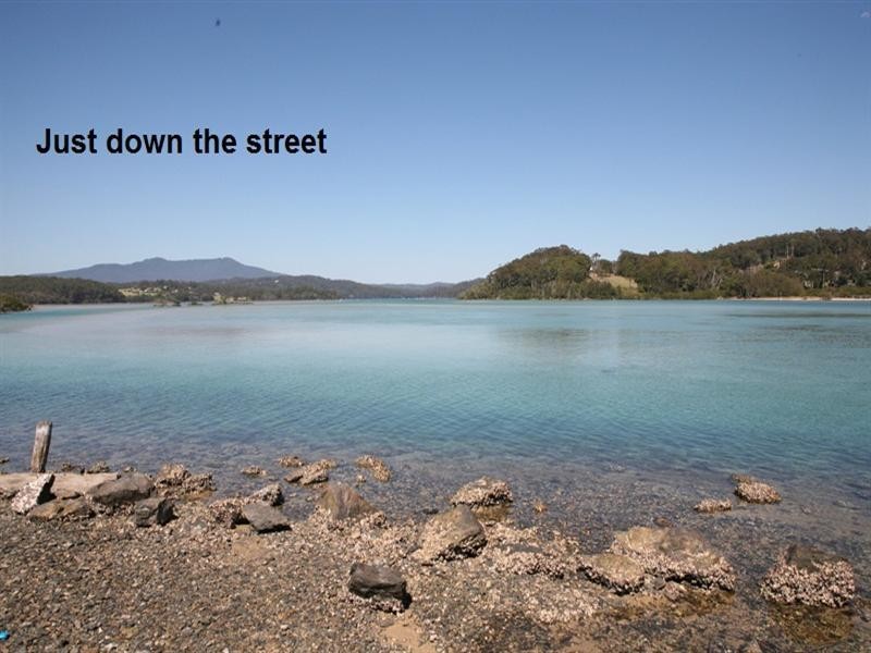2 Princes Highway, Narooma NSW 2546