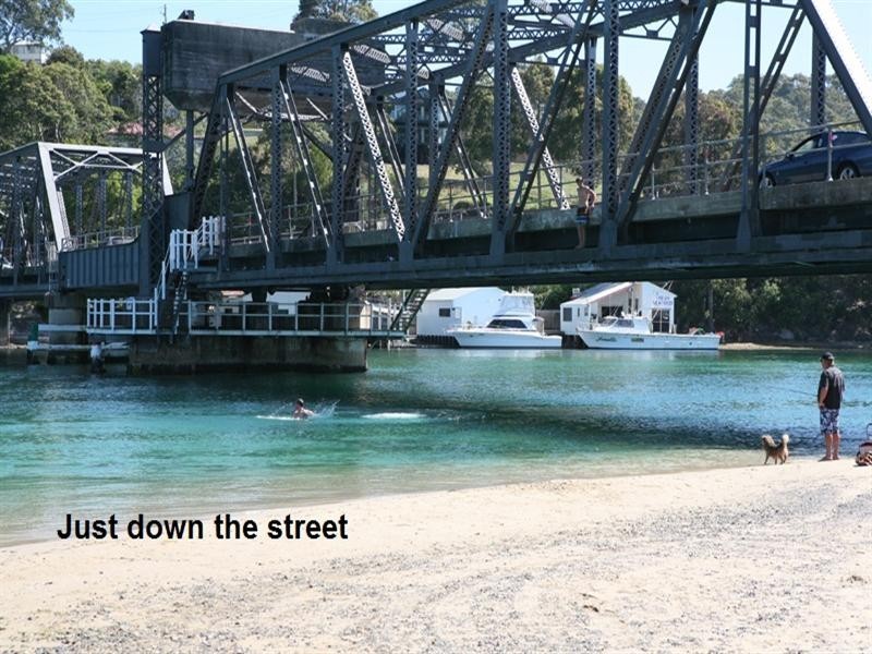 2 Princes Highway, Narooma NSW 2546