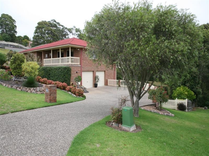 1 Dawn Parade, Kianga NSW 2546