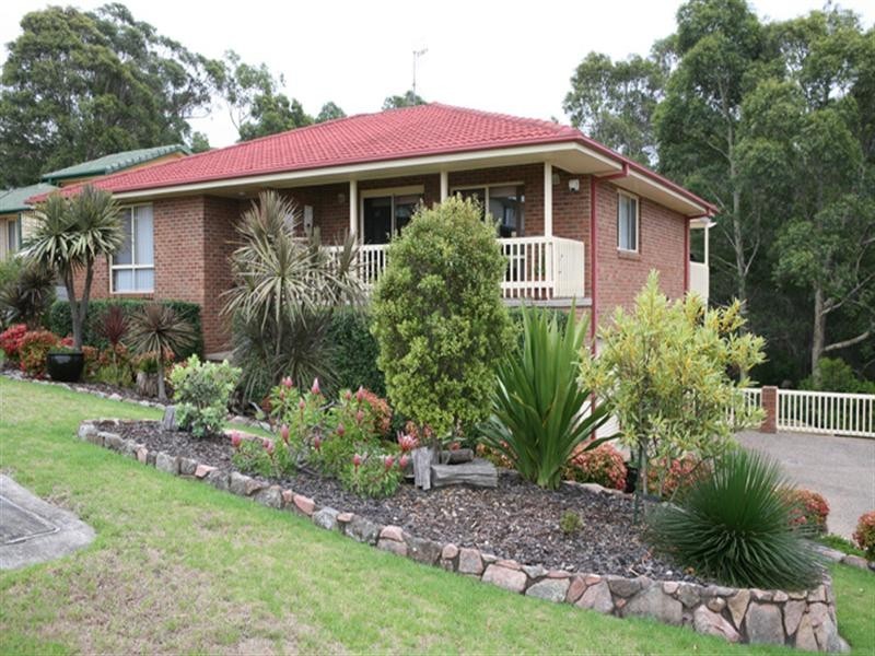 1 Dawn Parade, Kianga NSW 2546