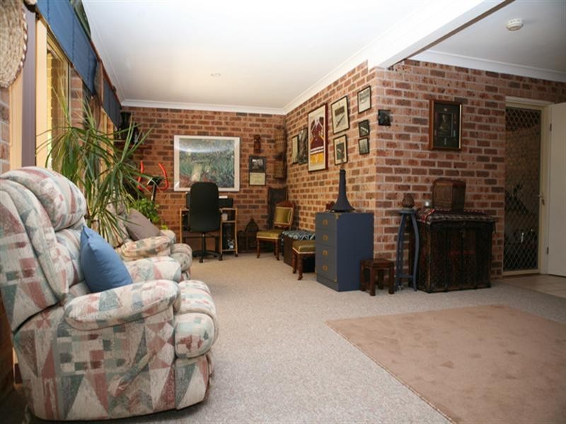 1 Dawn Parade, Kianga NSW 2546