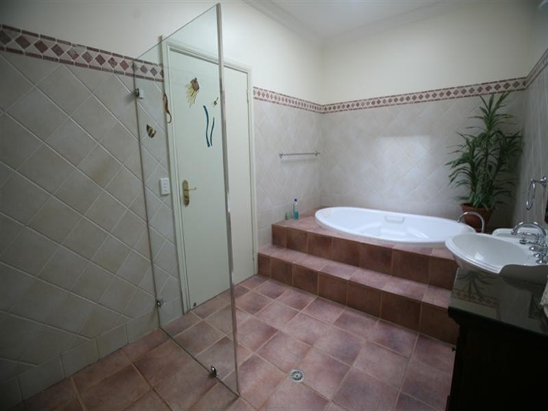 290 Riverview Road, Narooma NSW 2546