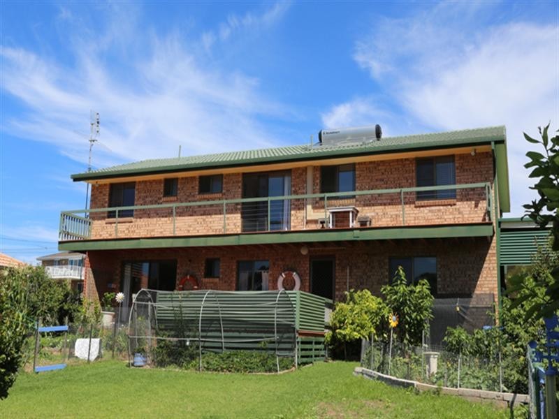 2 Pacific Avenue, Kianga NSW 2546