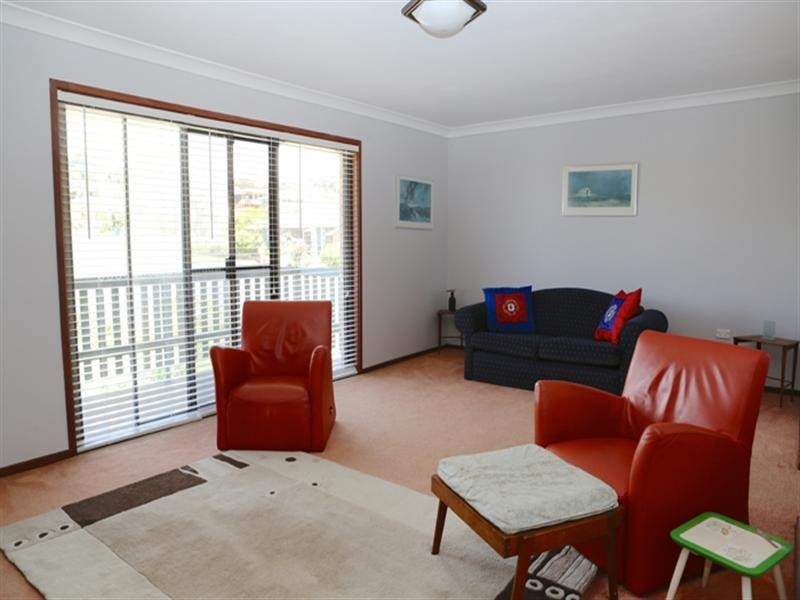 2 Pacific Avenue, Kianga NSW 2546