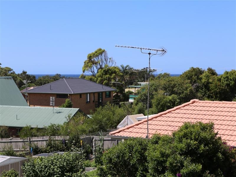 2 Pacific Avenue, Kianga NSW 2546