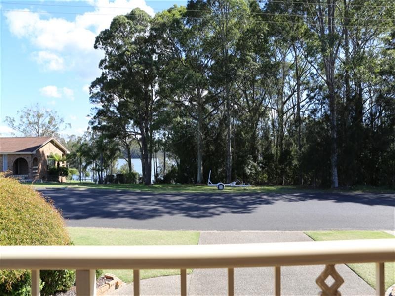 41 Attunga Street, Dalmeny NSW 2546
