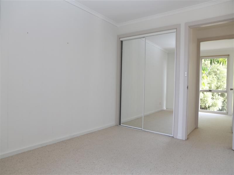 21 Thomson Parade, Dalmeny NSW 2546